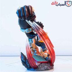 اکشن فیگور لوفی با مشت سیاه